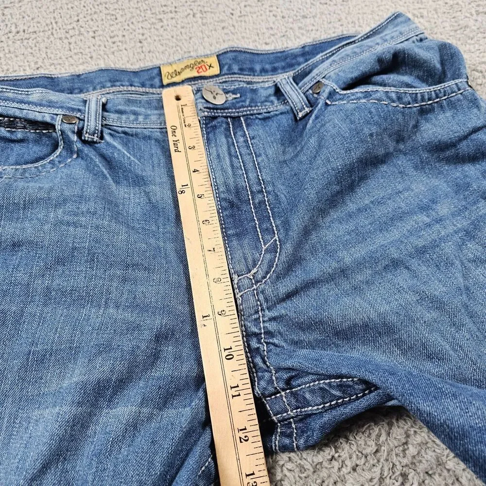 Wrangler 20X Jeans Mens 39x29 Blue Denim Distressed Work Ranch Western Cowboy